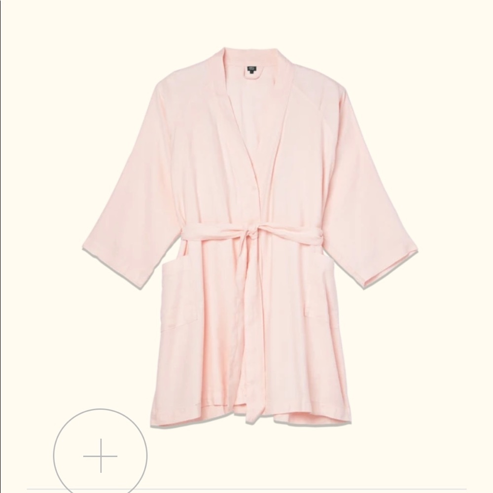 Pink Linen Cravings by Chrissy Teigen Robe!